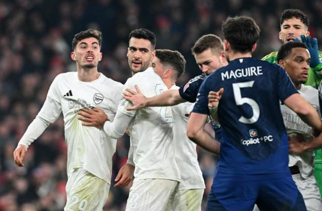 1736730454357032874.png arsenal 1.png